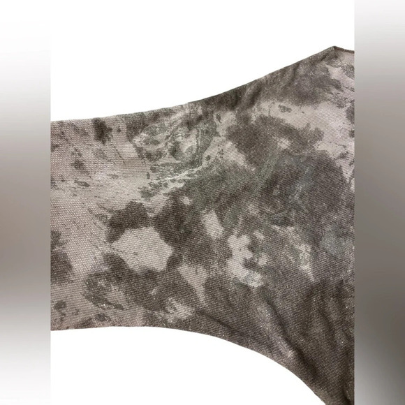 Made in Italy Fine Fabric Dolman Sweater Watercolor Look with Shimmer Detail - Picture 6 of 10